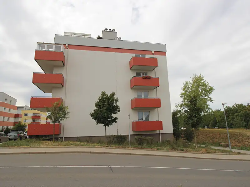 Pronájem bytu 1+kk 27 m²